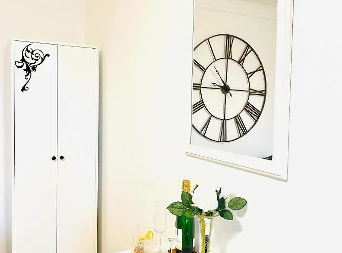 #welcometomessehannover#twobedroomapartment&balcony * Hanovre