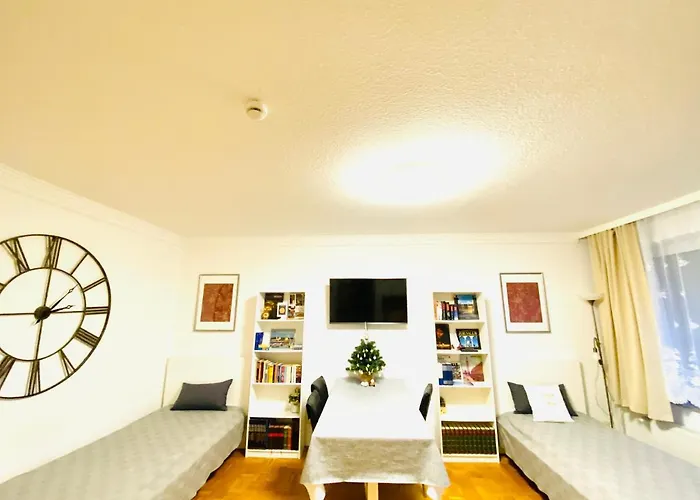 #welcometomessehannover#twobedroomapartment&balcony * Hanovre