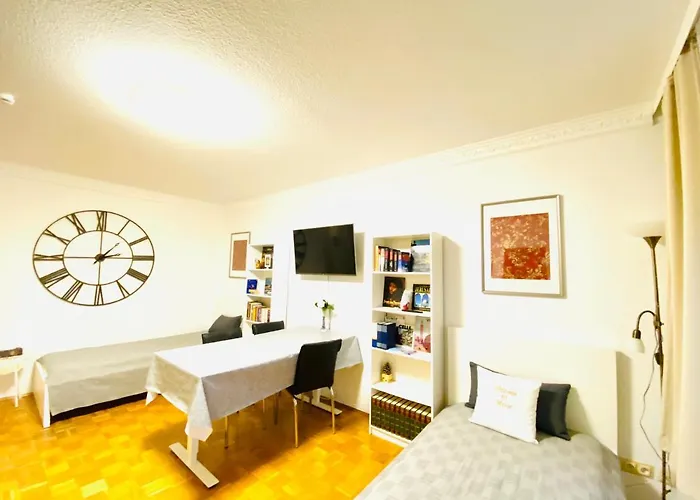 #welcometomessehannover#twobedroomapartment&balcony Apartament *