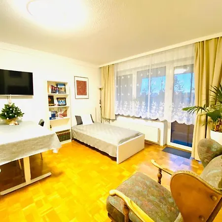 #welcometomessehannover#twobedroomapartment&balcony * Ганновер